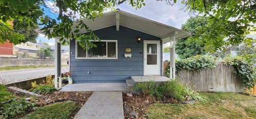 748 E Birch Ave, Colville, WA, 99114-3232 | Card Image