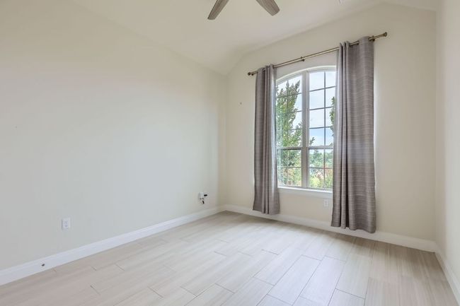 First floor bedroom with office | Image 15