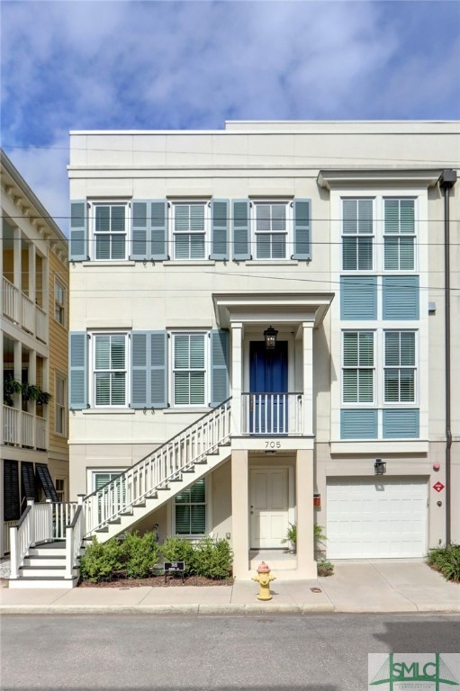 Howard St, Savannah, GA 31401