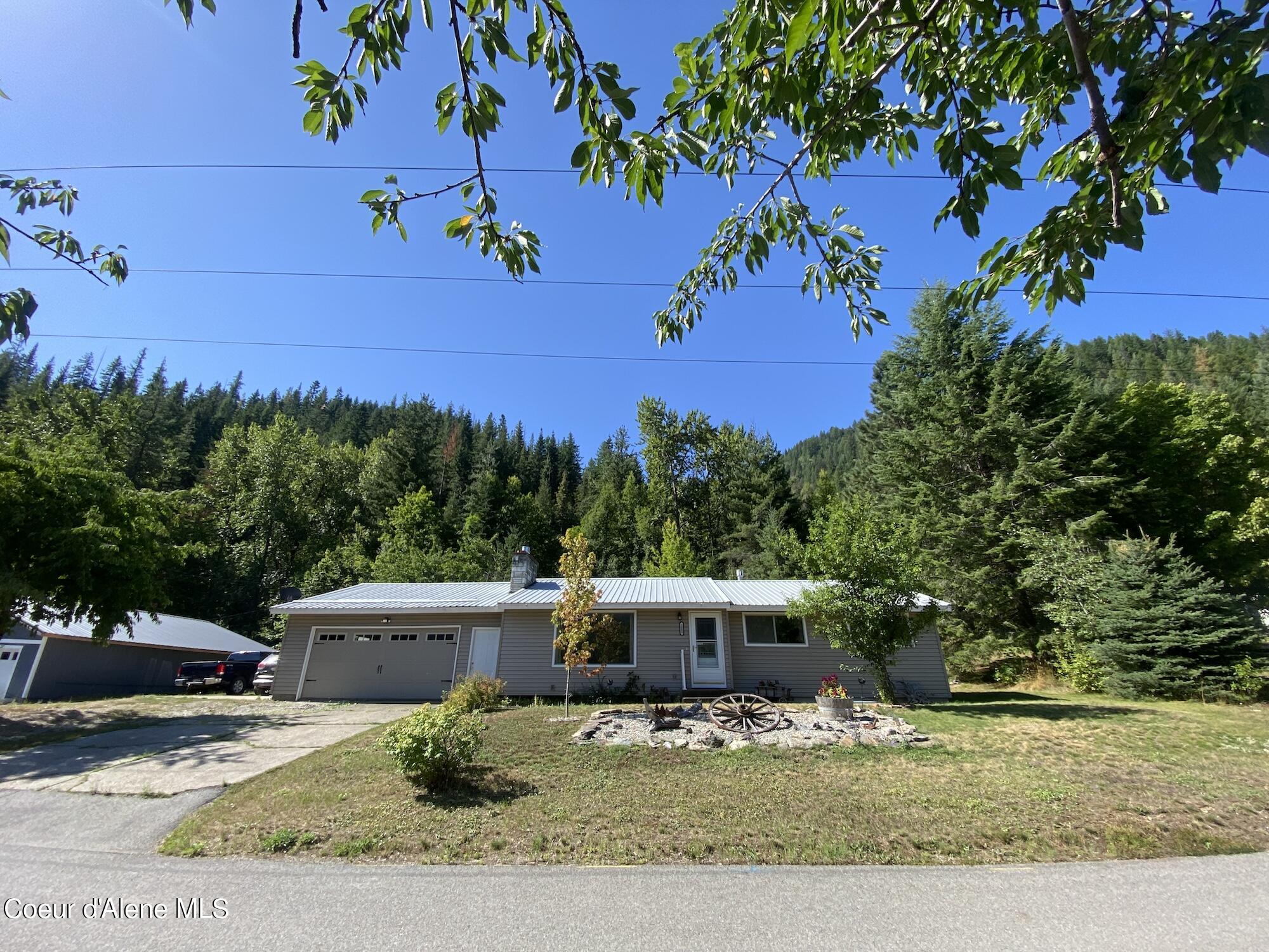 Fir Ave, Osburn, ID 83849