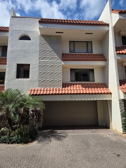 65-1401 Ne 9th St, Fort Lauderdale, FL, 33304-4409 | Card Image