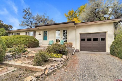 160 Se Antelope Ave, Cedaredge, CO, 81413-4302 | Card Image
