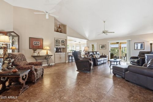 8009 E Natal Ave, Mesa, AZ, 85209-6700 | Card Image