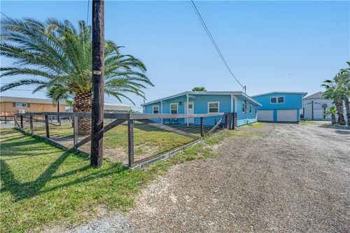 622 S Sandpiper, Ingleside, TX, 78362-4720 | Card Image