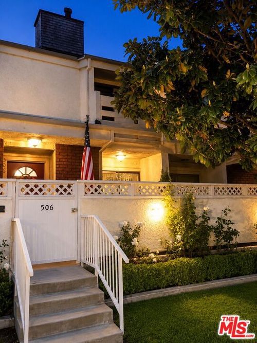 506-19451 Sherman Way, Reseda, CA, 91335 | Card Image