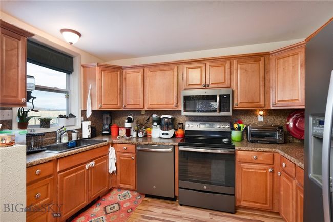 682 E River Rd, House other with 6 bedrooms, 4 bathrooms and null parking in Pray MT | Image 41