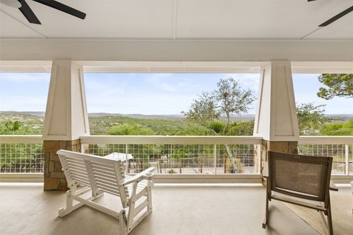 114 Crest View Dr, Wimberley, TX, 78676-3358 | Card Image
