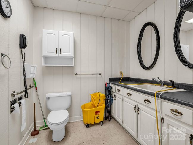 281 N Quail Run, House other with 3 bedrooms, 3 bathrooms and null parking in Forest City NC | Image 30