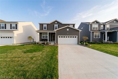 23580 Victory Ln, Columbia Station, OH, 44028-9883 | Card Image