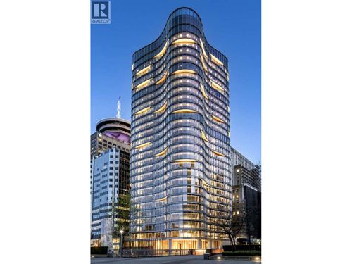 320 Granville Street, Vancouver, BC, V6C1S9 | Card Image