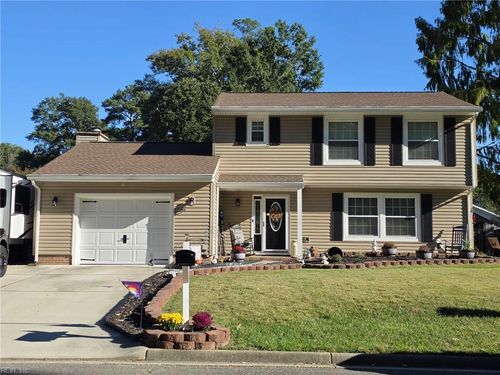 730 Pelham Dr, Newport News, VA, 23608-1842 | Card Image