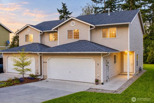 7418 207th Ave E, Bonney Lake, WA, 98391-8617 | Card Image