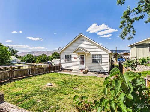 1507 19th Ave, Lewiston, ID, 83501-3922 | Card Image