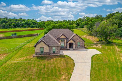 1212 Mary Ellis Dr, Springtown, TX, 76082-1015 | Card Image