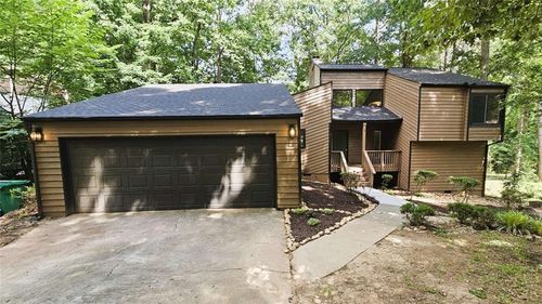 1655 Fieldgreen Overlook, Stone Mountain, GA, 30088-3112 | Card Image