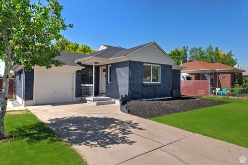 943 W Signora Dr, Salt Lake City, UT, 84116-2253 | Card Image