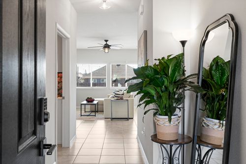 10305 Bankhead Dr, Austin, TX, 78747-1719 | Card Image