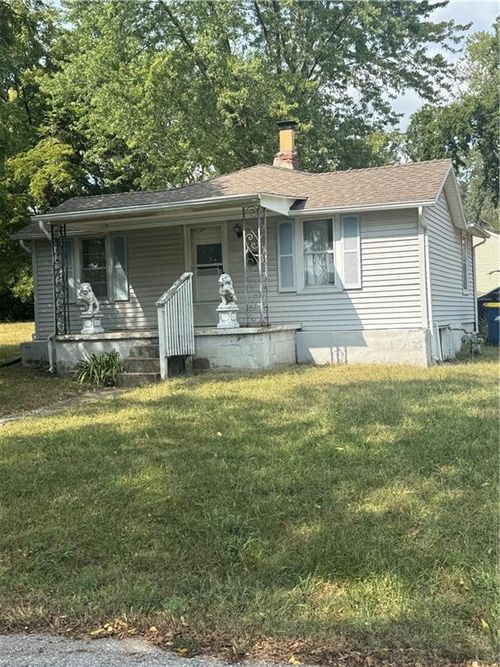 110 Ridgeway Ave, Excelsior Springs, MO, 64024-1334 | Card Image