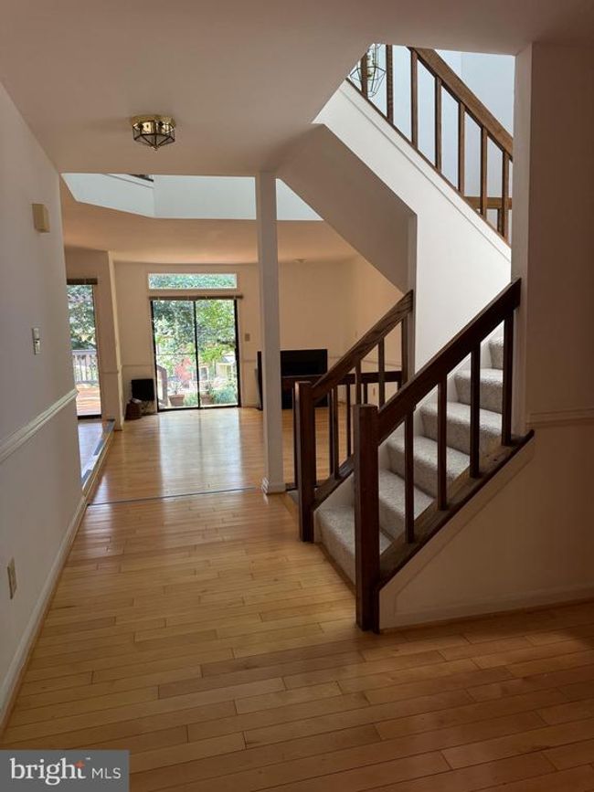 7820 Whiterim Ter, Townhouse with 3 bedrooms, 4 bathrooms and null parking in POTOMAC MD | Image 8