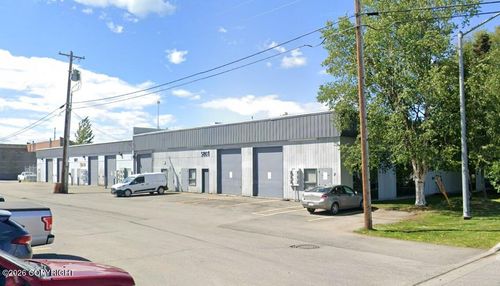 d-5801 Arctic Boulevard, Anchorage, AK, 99518 | Card Image