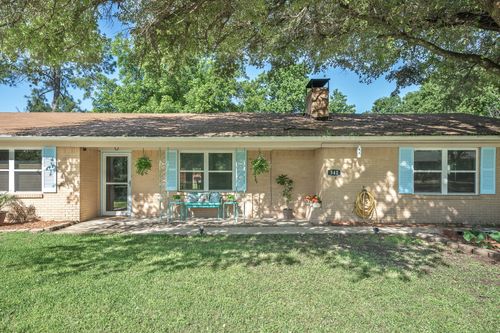 542 S Houston St, Edgewood, TX, 75117-3104 | Card Image