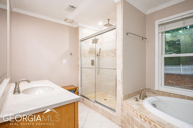 970 Cranberry Crk, House other with 4 bedrooms, 3 bathrooms and 2 parking in Roswell GA | Image 35