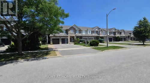 4103 Medland Dr, Burlington, ON, L7M4Z7 | Card Image