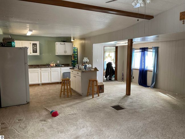 8815 S Young Rd, House other with 3 bedrooms, 2 bathrooms and null parking in Falmouth MI | Image 5