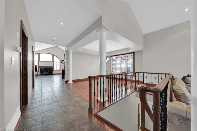 117 Christopher Dr, House other with 4 bedrooms, 5 bathrooms and 6 parking in Hamilton ON | Image 13