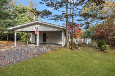 270 Boston Neck Road, House other with 3 bedrooms, 2 bathrooms and 8 parking in North Kingstown RI | Image 2