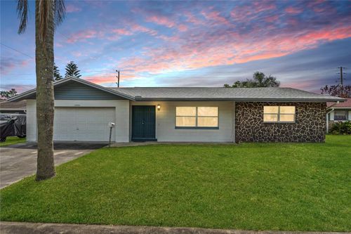 10900 Tangora St, ORLANDO, FL, 32825-6743 | Card Image