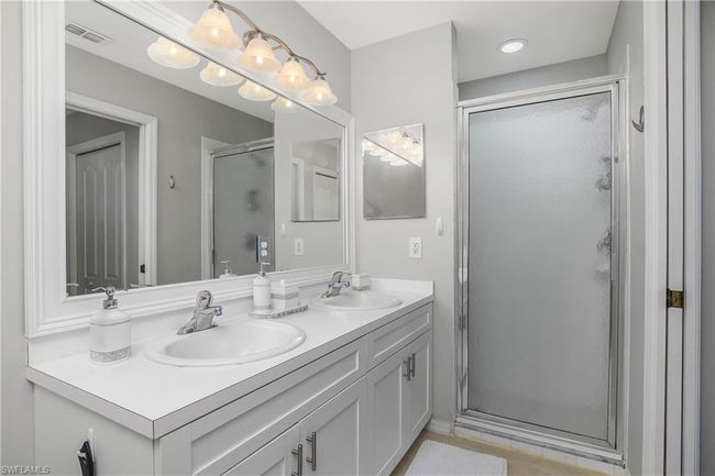APT-3115 - 2700 Cypress Trace Cir, Condo with 2 bedrooms, 2 bathrooms and 1 parking in NAPLES FL | Image 14