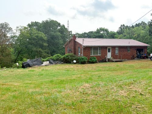 254 Riggenbach Hill Rd, Marietta, OH, 45750-8446 | Card Image