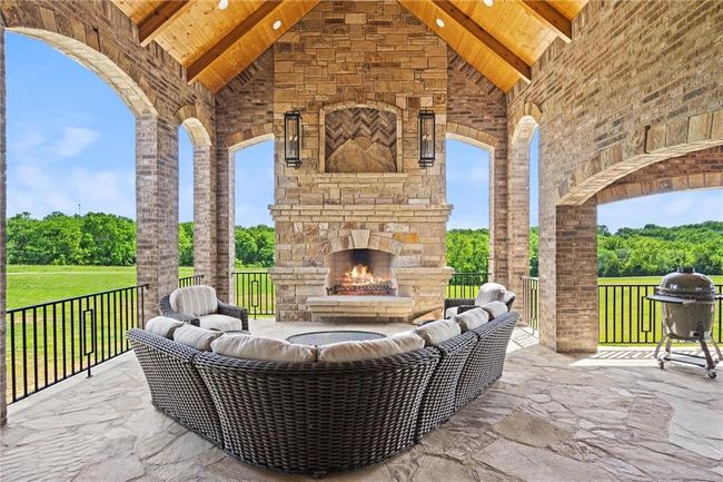 18405 371 Hwy, House other with 4 bedrooms, 6 bathrooms and null parking in Platte City MO | Image 70