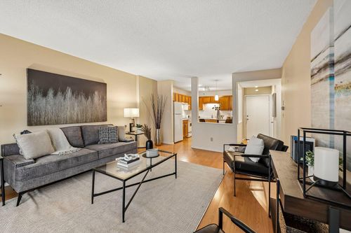 1407-121 Washington Ave S, Minneapolis, MN, 55401-2131 | Card Image