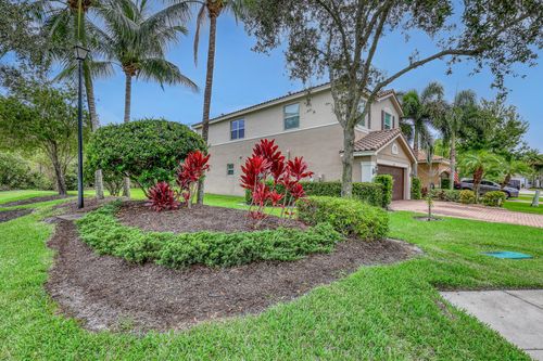 8190 Bergen Peak Ter, Boynton Beach, FL, 33473-5033 | Card Image
