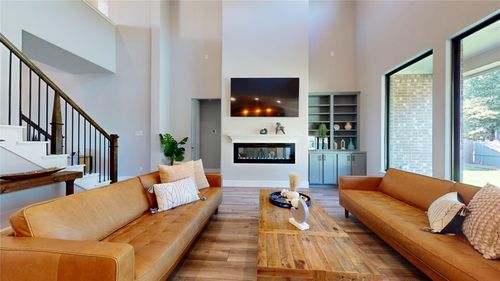 8305 Greenleaf Ridge Way, Conroe, TX, 77385-1120 | Card Image