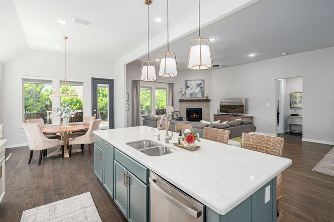 15745 Carnation Rd, House other with 4 bedrooms, 3 bathrooms and null parking in Frisco TX | Image 10