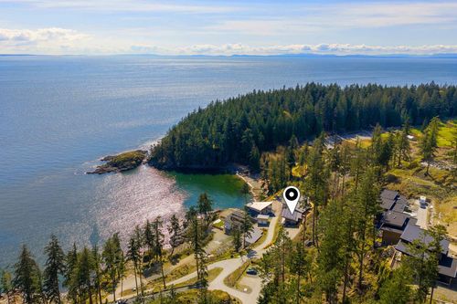 242 Shore Lane, Bowen Island, BC, V0N1G2 | Card Image