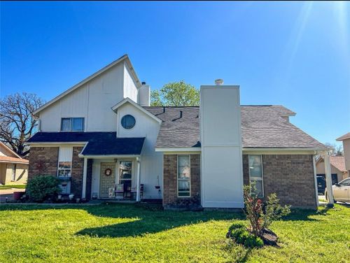 2119 Stone Moss Ln, Grapevine, TX, 76051-3864 | Card Image