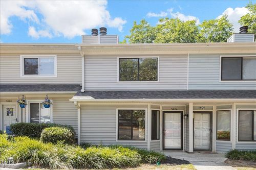 5806 Shady Grove Cir, Raleigh, NC, 27609-4160 | Card Image