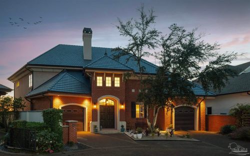 17 Wharf Ave, Pensacola, FL, 32502-6202 | Card Image