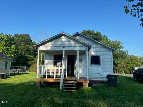 608 Lee St, Burlington, NC, 27217-1628 | Card Image