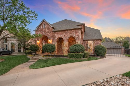 2402 Creekwood Ct, Keller, TX, 76248-8359 | Card Image