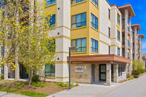 404-26 Wellington St, Saint Catharines, ON, L2R5P8 | Card Image