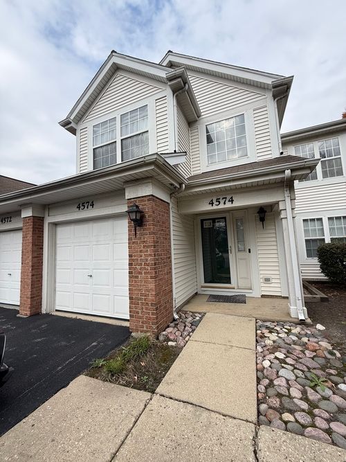 4574 Concord Ln, Northbrook, IL, 60062-7159 | Card Image