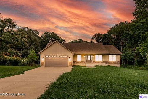 369 Meadowview Dr, Elizabethtown, KY, 42701-8814 | Card Image