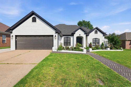 1810 Amelia Dr, Conway, AR, 72034-3393 | Card Image