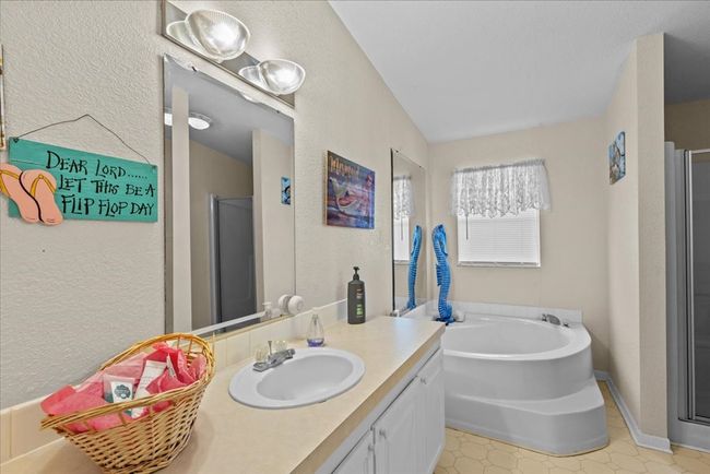 master bath | Image 14