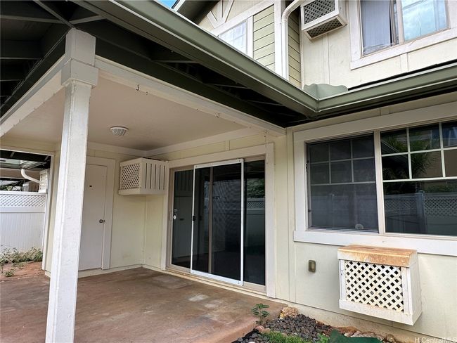 Rear of unit | Image 15